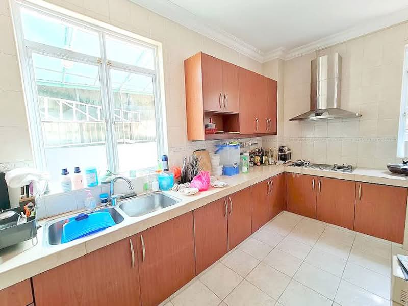 Bungalow for Sale in Selangor Polo Residency (Kota Damansara) - Vincent Liaw - Kitchen - PropertyGuru.com.my