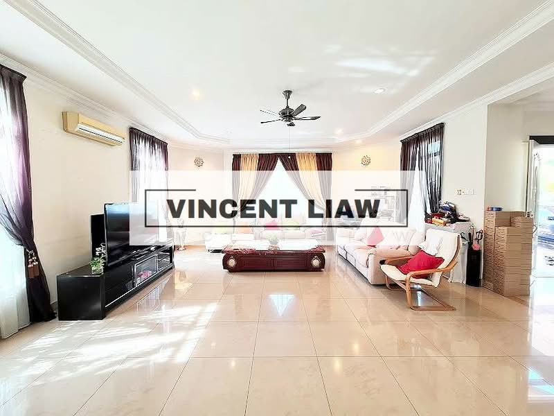 Bungalow for Sale in Selangor Polo Residency (Kota Damansara) - Vincent Liaw - Living Room - PropertyGuru.com.my