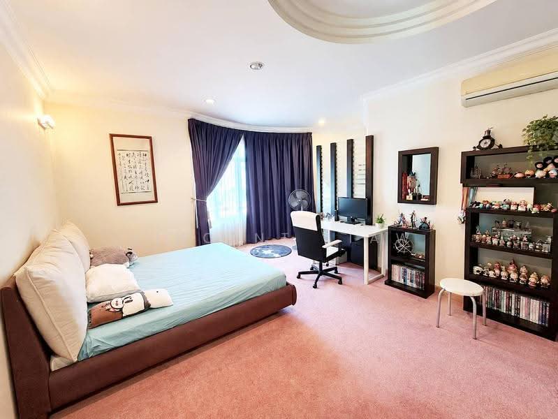Bungalow House for Sale in Selangor Polo Residency (Kota Damansara) - Vincent Liaw - Bedroom - PropertyGuru.com.my