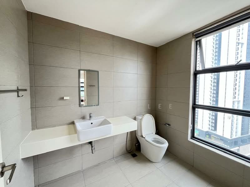 Servis Apartment untuk Disewa di EkoCheras Service Residences - Serena Lee - Bathroom - PropertyGuru.com.my