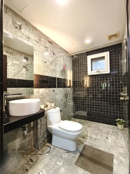 Bungalow for Rent in Bukit Damansara (Damansara Heights) - Carol Yong - Bathroom - PropertyGuru.com.my