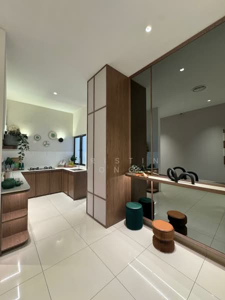Kondominium untuk Dijual di Residensi Kirana - Christin Yong - Kitchen - PropertyGuru.com.my