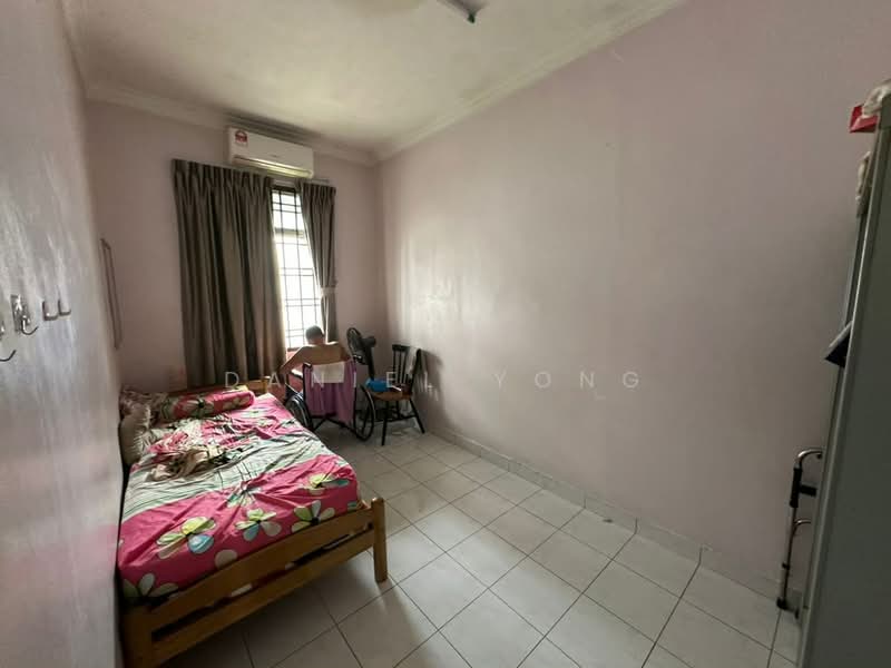 Rumah Teres 2 Tingkat untuk Dijual di Taman Seri Orkid (Skudai) - Daniel Yong - Bedroom - PropertyGuru.com.my