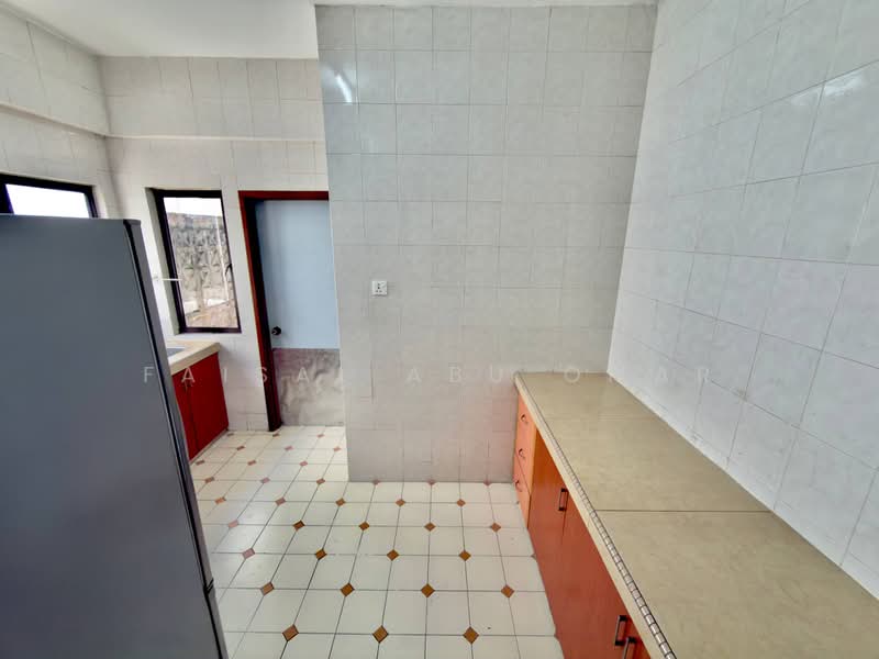 Condominium for Sale at Tiara Faber - Faisal Abu Omar - Kitchen - PropertyGuru.com.my