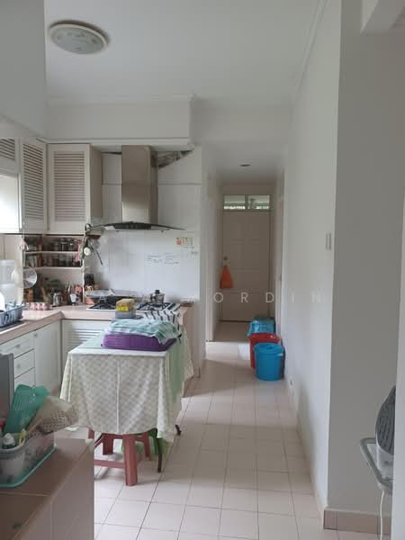 Rumah Banglo untuk Dijual di Seksyen 7 (Shah Alam) - Sa'a Nordin - Kitchen - PropertyGuru.com.my