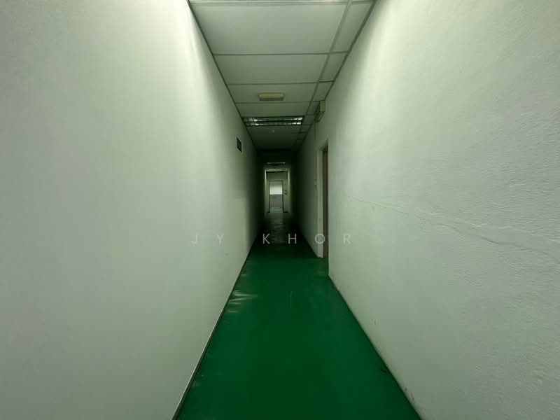 Detached Factory for Rent in Bayan Lepas Industrial Park (Bayan Lepas) - JY Khor - Corridor - PropertyGuru.com.my