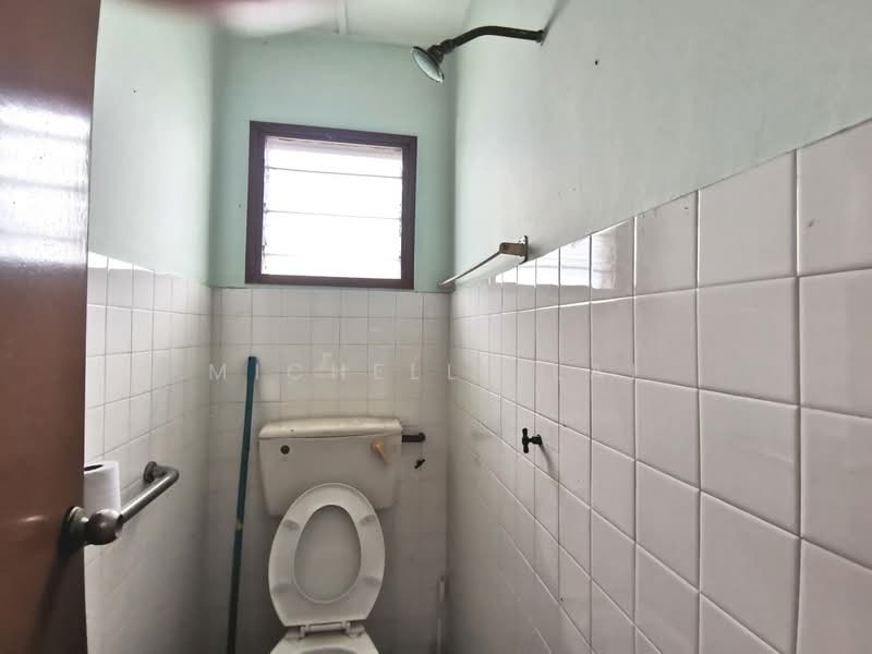 2-storey Terraced House for Sale in Taman Muda (Ampang) - Michelle Lai - Bathroom - PropertyGuru.com.my