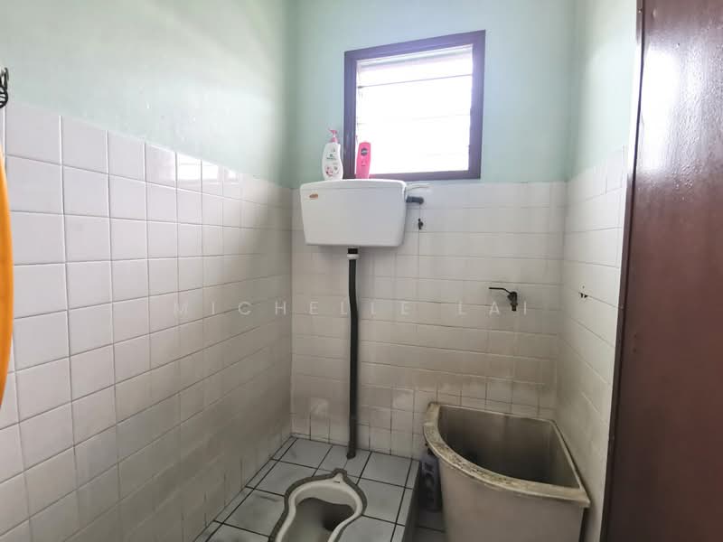 2-storey Terraced House for Sale in Taman Muda (Ampang) - Michelle Lai - Bathroom - PropertyGuru.com.my