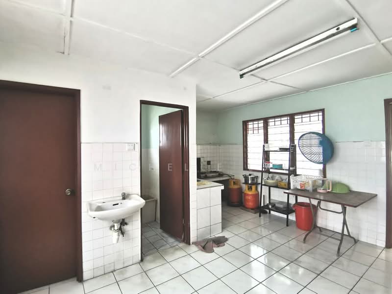 2-storey Terraced House for Sale in Taman Muda (Ampang) - Michelle Lai - Kitchen - PropertyGuru.com.my