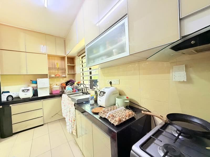 Rumah Teres 1.5 Tingkat untuk Dijual di Saujana Utama (Selangor) - Amirah Azmi - PropertyGuru.com.my