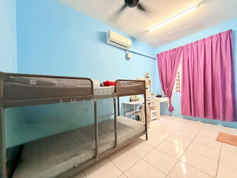 Rumah Teres 1.5 Tingkat untuk Dijual di Saujana Utama (Selangor) - Amirah Azmi - PropertyGuru.com.my