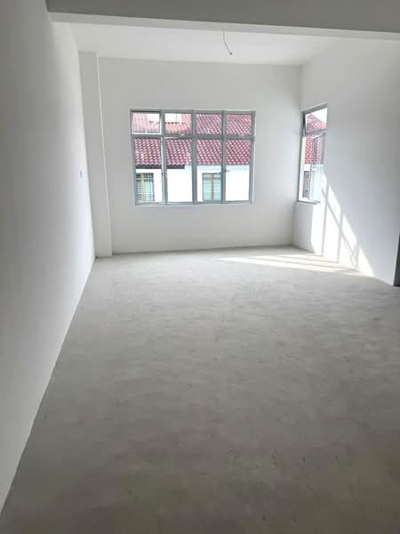 Kedai untuk Disewa di Bandar Dato Onn (Tebrau) - Wee Howe - Interior - PropertyGuru.com.my