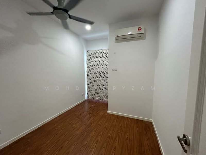 2.5-storey Terraced House for Rent in Alam Impian (Shah Alam) - Mohd Adryzam - Bedroom - PropertyGuru.com.my