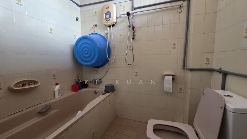 Rumah Teres 2 Tingkat untuk Dijual di Damansara Heights (Damansara Heights) - KF Kuan - Bathroom - PropertyGuru.com.my