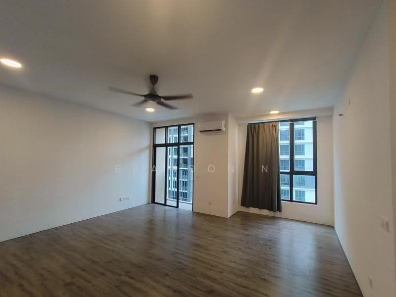 Kediaman Servis untuk Disewa di Henna Residence @ The Quartz WM - Brandon N - Living Room - PropertyGuru.com.my