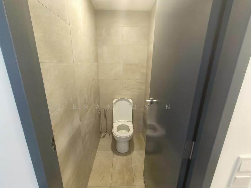 Kediaman Servis untuk Disewa di Henna Residence @ The Quartz WM - Brandon N - Bathroom - PropertyGuru.com.my