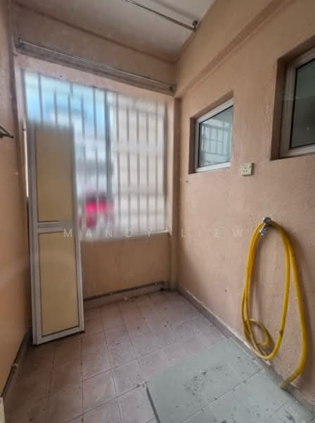 Pangsapuri untuk Dijual di Andari Townvilla - Mandy Liew - Balcony - PropertyGuru.com.my