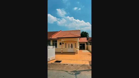 1-storey Terraced House for Sale in Bandar Saujana Putra (Tanjong Duabelas) - Kevin Loke - PropertyGuru.com.my