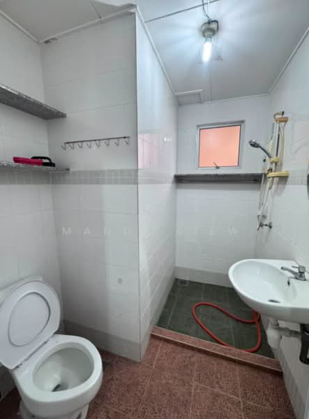 Pangsapuri untuk Disewa di Andari Townvilla - Mandy Liew - Bathroom - PropertyGuru.com.my