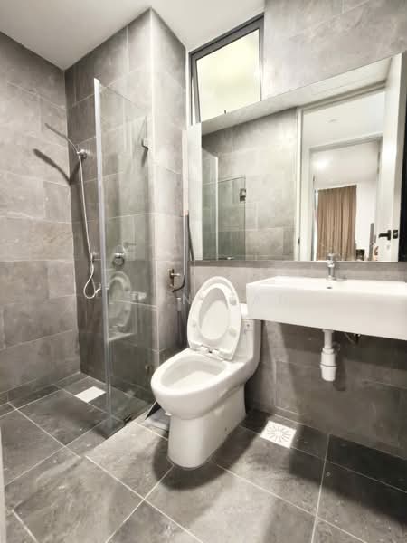 Service Residence for Rent at Renna Residence @ The NorthBank - Leon Tan - Bathroom - PropertyGuru.com.my