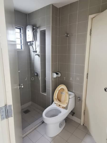 3-storey Terraced House for Sale in Bukit Jalil (Kuala Lumpur) - Joyce Tan - Bathroom - PropertyGuru.com.my