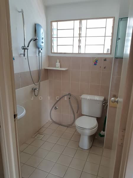 3-storey Terraced House for Sale in Bukit Jalil (Kuala Lumpur) - Joyce Tan - Bathroom - PropertyGuru.com.my