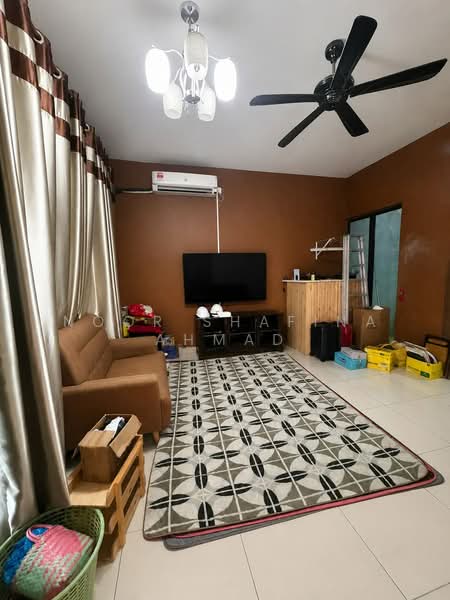 Rumah Teres 2 Tingkat untuk Dijual di Kepala Batas (Penang) - Noor Shafina Ahmad - Living Room - PropertyGuru.com.my