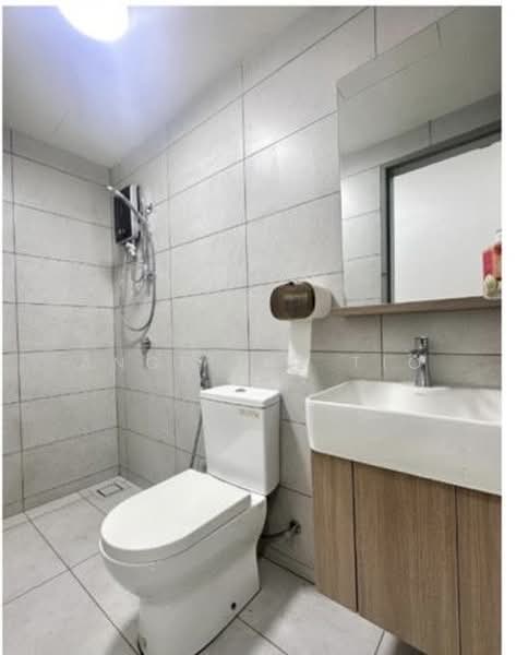 Servis Apartment untuk Disewa di Sinaran @ Utropolis - Angeline Tio - Bathroom - PropertyGuru.com.my