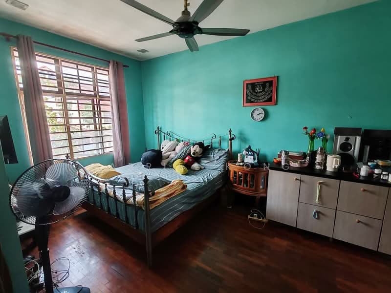 3-storey Terraced House for Sale in Mutiara Bukit Jalil (Bukit Jalil) - Gabriel Kong - Bedroom - PropertyGuru.com.my