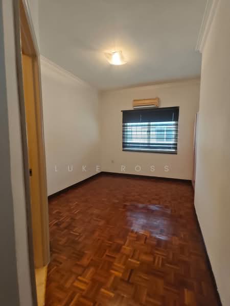 Rumah Teres 3 Tingkat untuk Dijual di Taman Tasik Indah Mewah (Batu) - Luke Ross - Interior - PropertyGuru.com.my