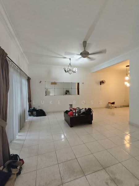 Rumah Teres 3 Tingkat untuk Dijual di Taman Tasik Indah Mewah (Batu) - Luke Ross - Living Room - PropertyGuru.com.my