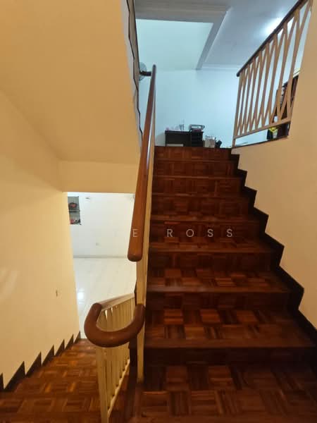 Rumah Teres 3 Tingkat untuk Dijual di Taman Tasik Indah Mewah (Batu) - Luke Ross - Interior - PropertyGuru.com.my