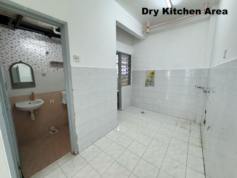 Apartment for Rent at Pangsapuri Putra Indah - Shafiq Muttalib - PropertyGuru.com.my