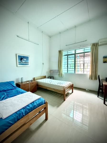 Rumah Berkembar untuk Dijual di Pulau Tikus (Penang) - Cheryl Chng - Bedroom - PropertyGuru.com.my