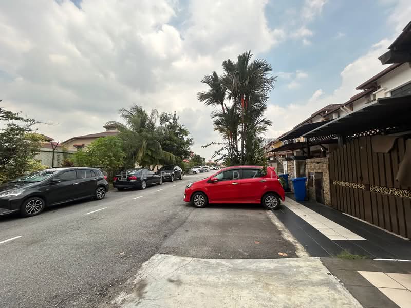 Terraced House for Sale in Taman Bukit Subang (Shah Alam) - Johary Adzhar - Exterior - PropertyGuru.com.my
