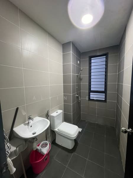 Rumah Teres untuk Disewa di Kajang East (Semenyih) - Alvin Lee - Bathroom - PropertyGuru.com.my