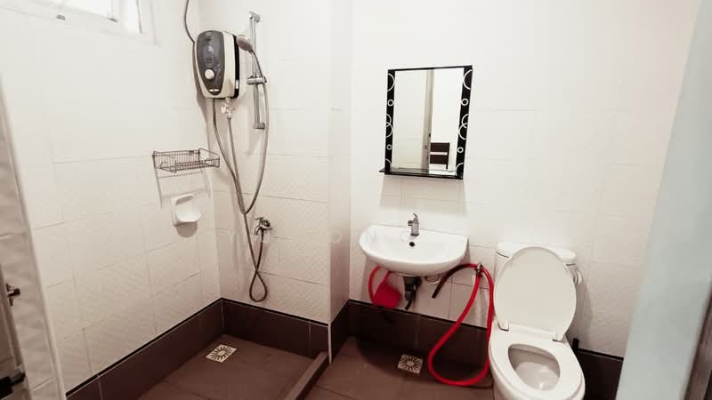 Servis Apartment untuk Dijual di Seasons Amara Larkin - Yucong . - Bathroom - PropertyGuru.com.my