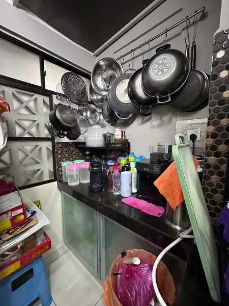 Condominium for Sale at Armanee - Yau Thai Soo - Kitchen - PropertyGuru.com.my