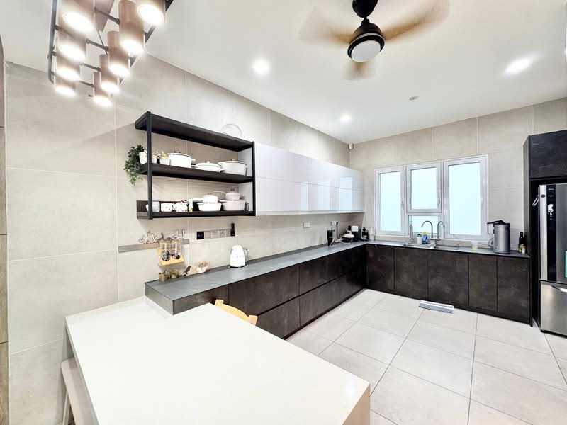 Pangsapuri untuk Dijual di Presint 11 Apartment - Mahafiz . - Kitchen - PropertyGuru.com.my