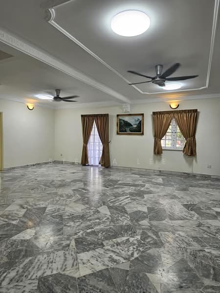 Rumah Berkembar untuk Disewa di Kajang (Selangor) - Stella Lee - Living Room - PropertyGuru.com.my