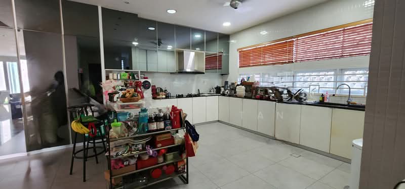 Zero-Lot Bungalow for Sale in Seksyen U1 (Glenmarie) - Johnny Tan - Kitchen - PropertyGuru.com.my