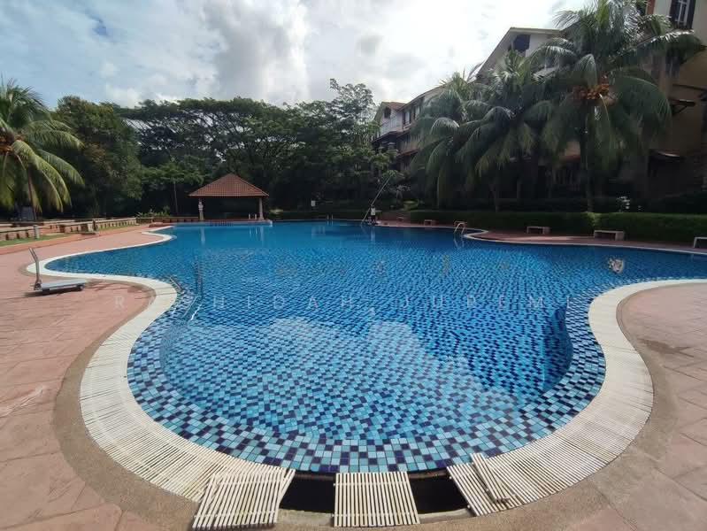 Condominium for Sale at D'Rimba - Rashidah Juremi - Pool - PropertyGuru.com.my
