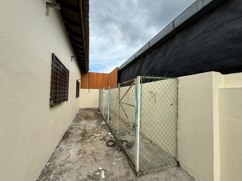 Kilang untuk Disewa di Ipoh (Perak) - Ainsley Thong - Exterior - PropertyGuru.com.my