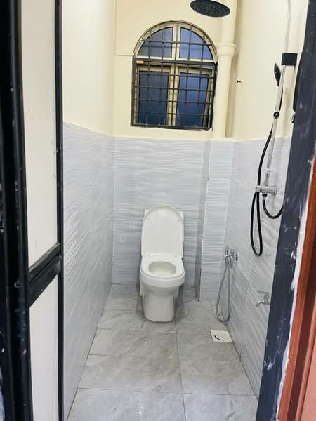 2-storey Terraced House for Sale in Batu Caves (Selangor) - Ibrahim Iderus - Bathroom - PropertyGuru.com.my