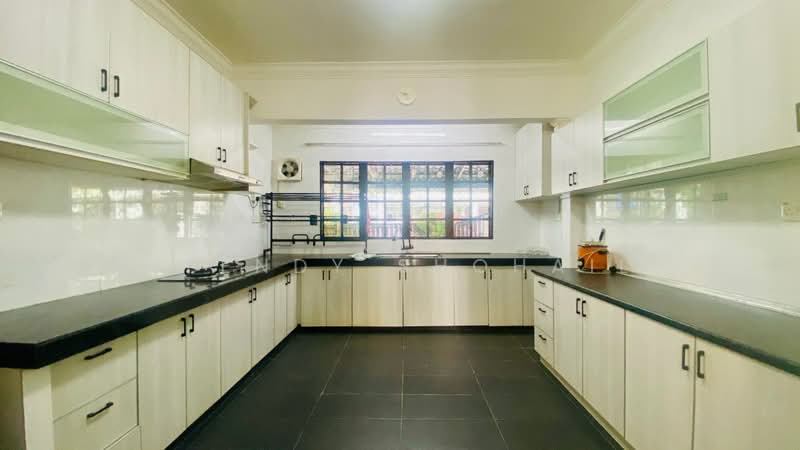 Rumah Teres 2 Tingkat untuk Dijual di Ulu Kelang (Kuala Lumpur) - Effendy Shohaili - Kitchen - PropertyGuru.com.my