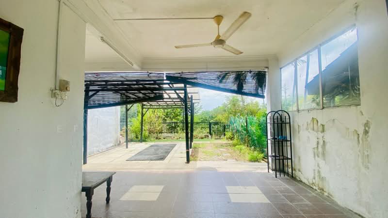 Rumah Teres 2 Tingkat untuk Dijual di Ulu Kelang (Kuala Lumpur) - Effendy Shohaili - Exterior - PropertyGuru.com.my