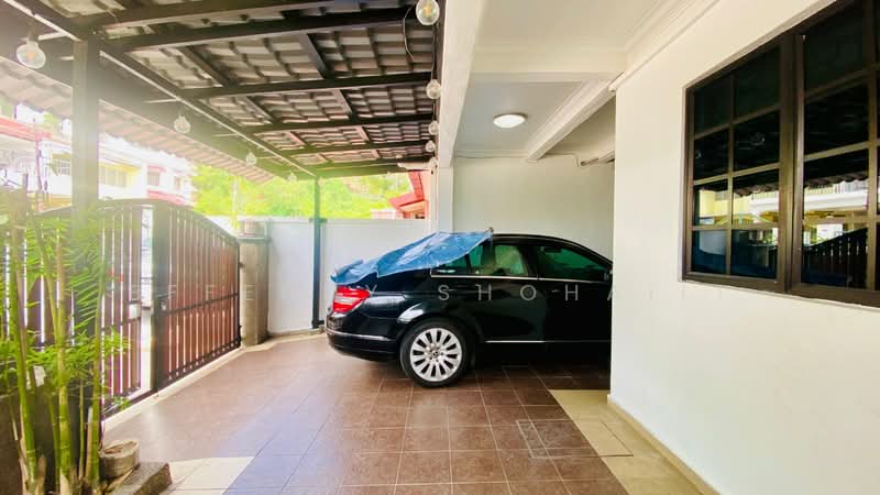 Rumah Teres 2 Tingkat untuk Dijual di Ulu Kelang (Kuala Lumpur) - Effendy Shohaili - Exterior - PropertyGuru.com.my