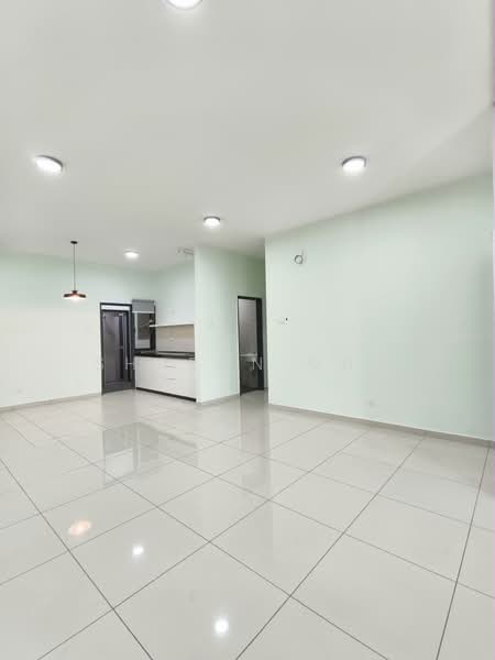 Servis Apartment untuk Disewa di Marina Residence - Sharon Ong - Living Room - PropertyGuru.com.my