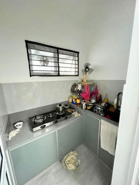 Bungalow for Sale in Taman Kebun Teh (Johor Bahru) - Yik Tat - PropertyGuru.com.my