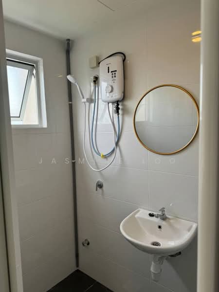Kondominium untuk Dijual di Permata Residences - Jasmine Loo - Bathroom - PropertyGuru.com.my